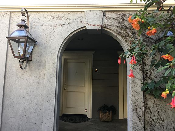 2nd image of 1911 Sacramento St #A