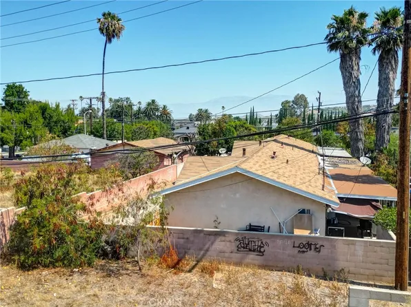 1106 E 7th St, Corona, CA 92879