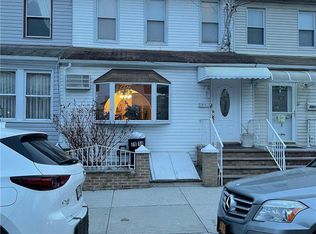 7914 68th Rd, Flushing, NY 11379