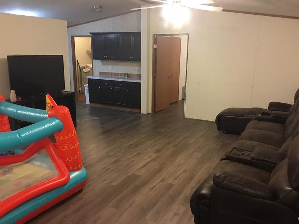 1st image of 3400 Sagebrush Blvd