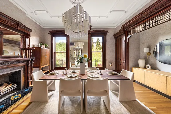 Sold by Corcoran | media 8