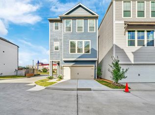 3412 Avondale View Dr, Houston, TX 77025