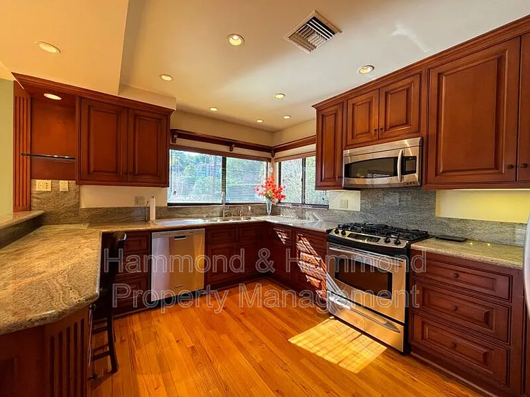 15451 Deerhorn Rd — Photo 8