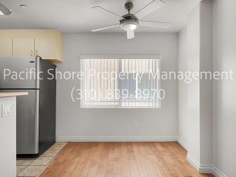 Motor Apartments — Photo 4