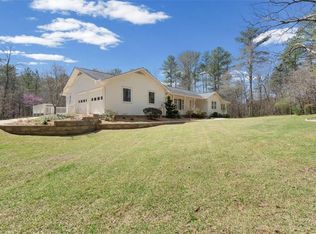 640 Overlook Trl, Acworth, GA 30101