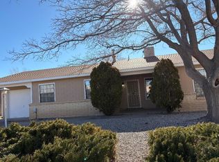 1570 Glendale Ct SE, Rio Rancho, NM 87124