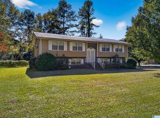 1920 Valley Creek Rd, Anniston, AL 36207
