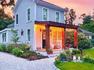 9 New St, Colts Neck, NJ 07722