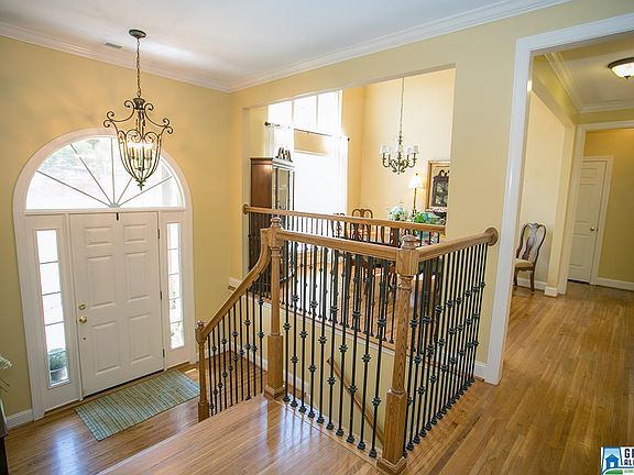 5th image of 176 Oaklyn Hills Dr