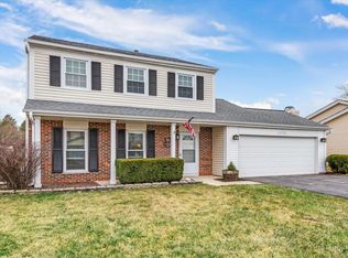 1272 Big Horn Trl, Carol Stream, IL 60188