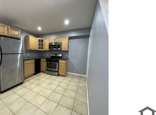 1137 S Mole St, Philadelphia, PA 19146