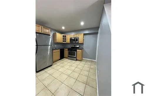 1137 S Mole St Photo 1