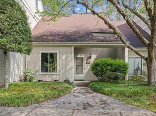 4101 Five Oaks Dr Unit 40, Durham, NC 27707