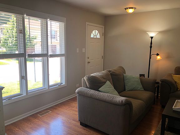 5th image of 15347 Holly Ct #G-9