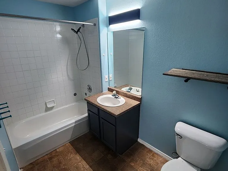 3630 Strawberry Field Grv #C — Photo 10