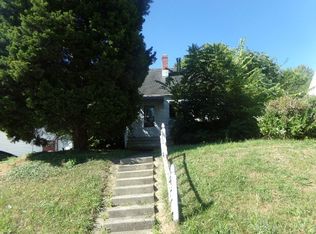 521 Pollock Rd, Dayton, OH 45403