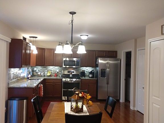 4th image of 5040 Westminster Dr