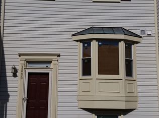 3806 Roxbury Ct, Alexandria, VA 22309