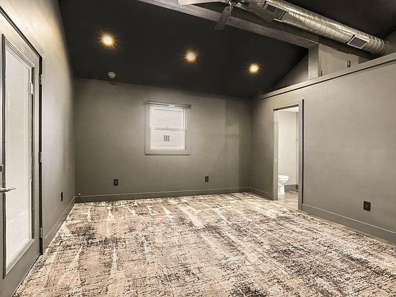 5th image of 54135 Country Ln