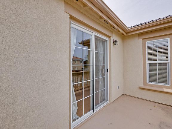 5th image of 3199 Darcey Ln