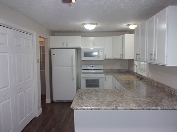 5th image of 29000 Pawnee Ave
