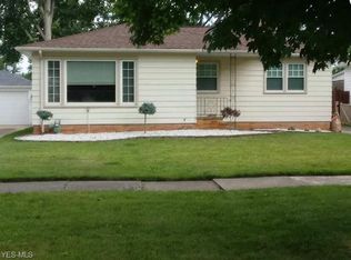11730 Barrington Blvd, Parma Heights, OH 44130