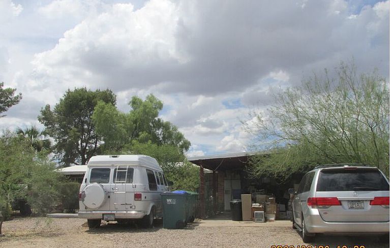 1st image of 4317 N El Tovar Ave