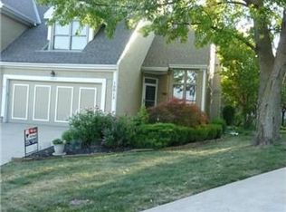 12012 Grandview St, Overland Park, KS 66213