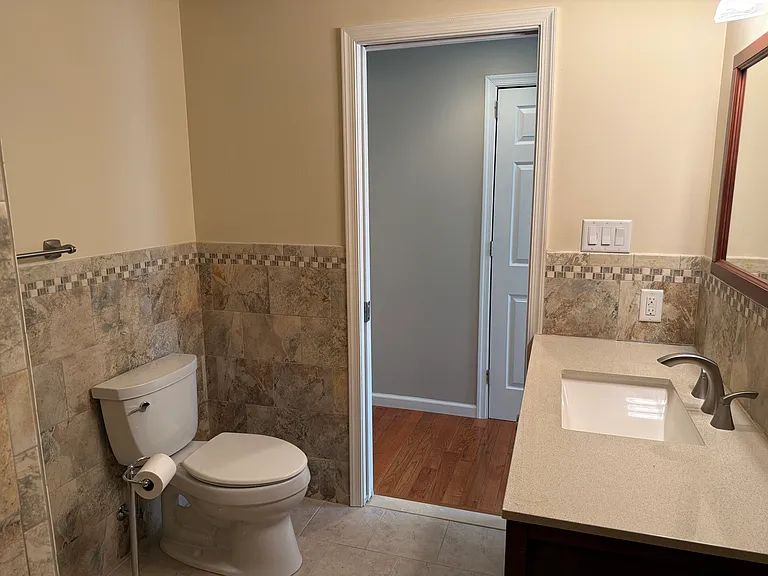 2nd bath rm-4
