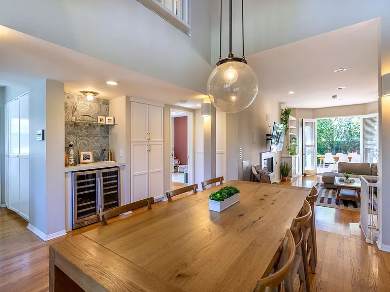 8005 Gonzaga Ave — Photo 4