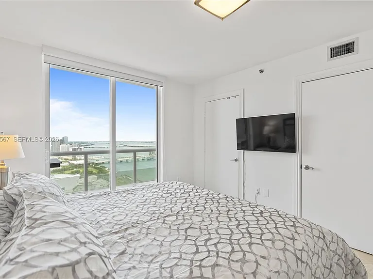 50 Biscayne Blvd #5402 — Photo 44