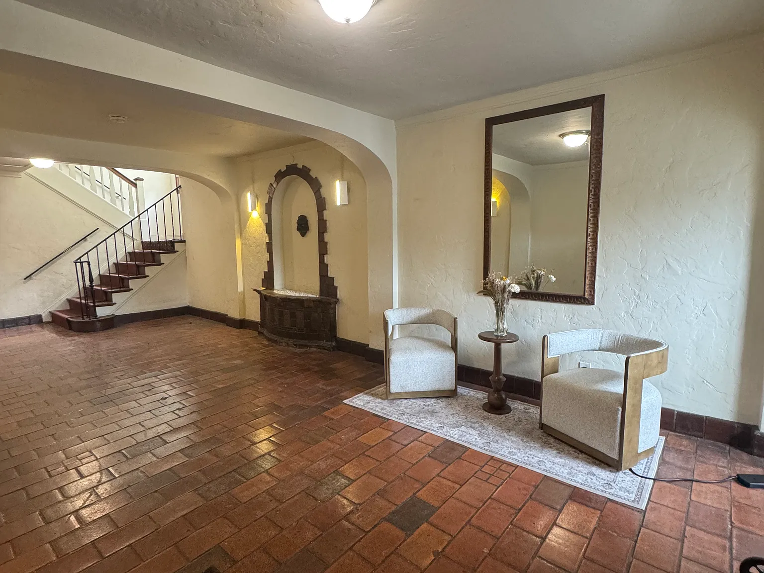 Norris Apartments — Photo 2