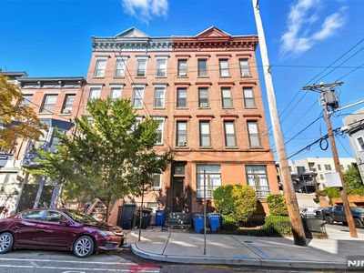 422 Madison St #3L, Hoboken, NJ, 07030