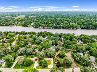 11448 W River Rd, Champlin, MN 55316