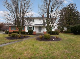 251 Woodsview Dr, Madison, OH 43110