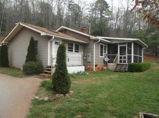 106 Whitfield Rd, FRANKLIN, NC 28734