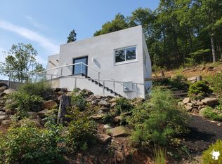 966 Wauka Ridge Rd, Clermont, GA 30527