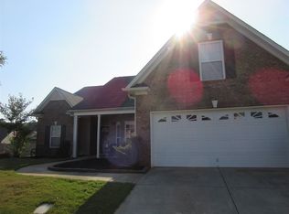 621 Cordelia Ct, Boiling Springs, SC 29316