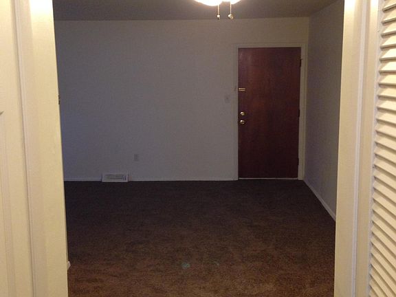 5th image of 4550 E 104th St #4