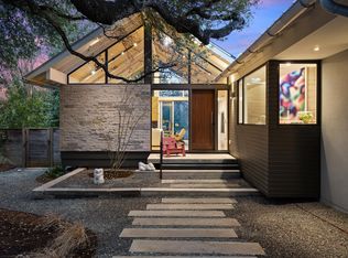 29 Pillow Rd, Sunset Valley, TX 78745