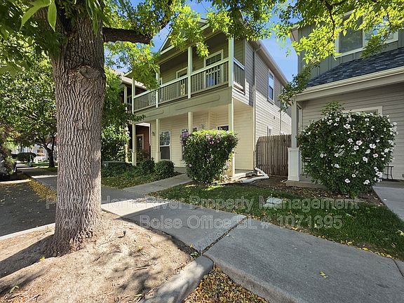 2nd image of 419 W Hale St