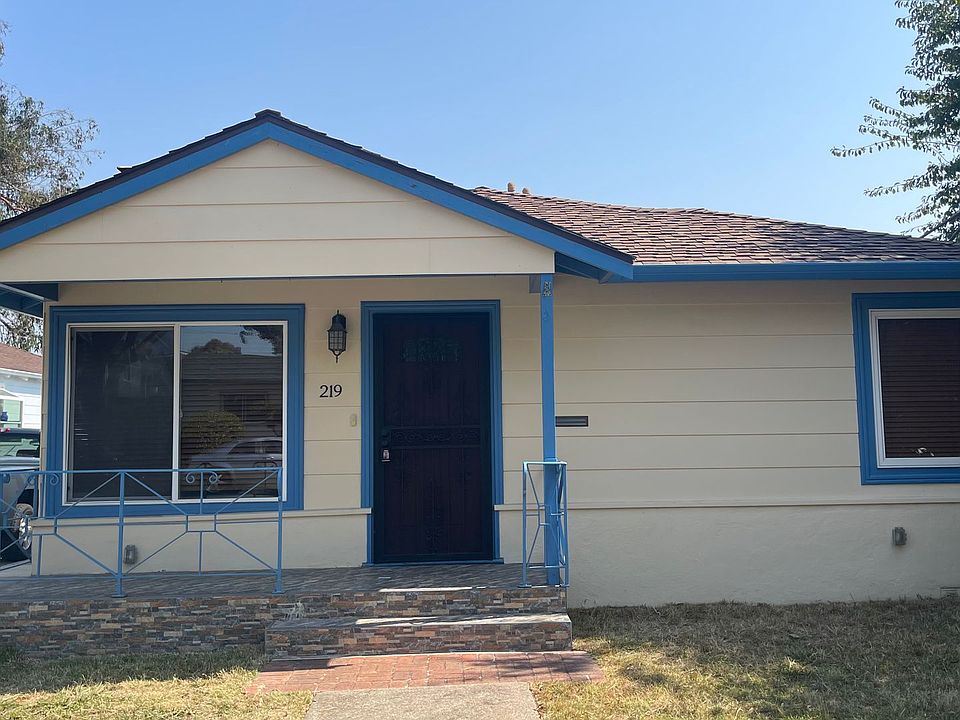 1st image of 219 Beach Rd