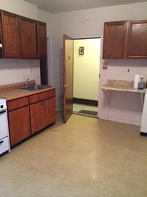 Rented by Astoria Realty | media 1