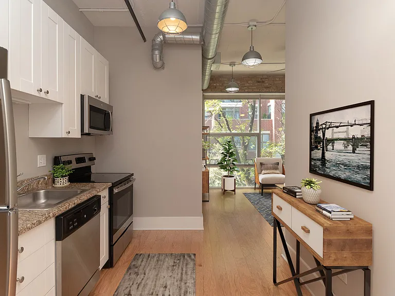 3141 N. Sheffield — Photo 24
