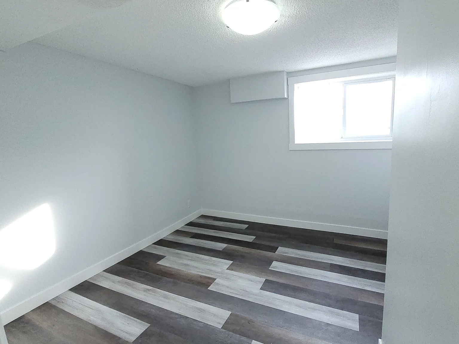 2 bed, 962 sqft, $1,550 — Photo 4