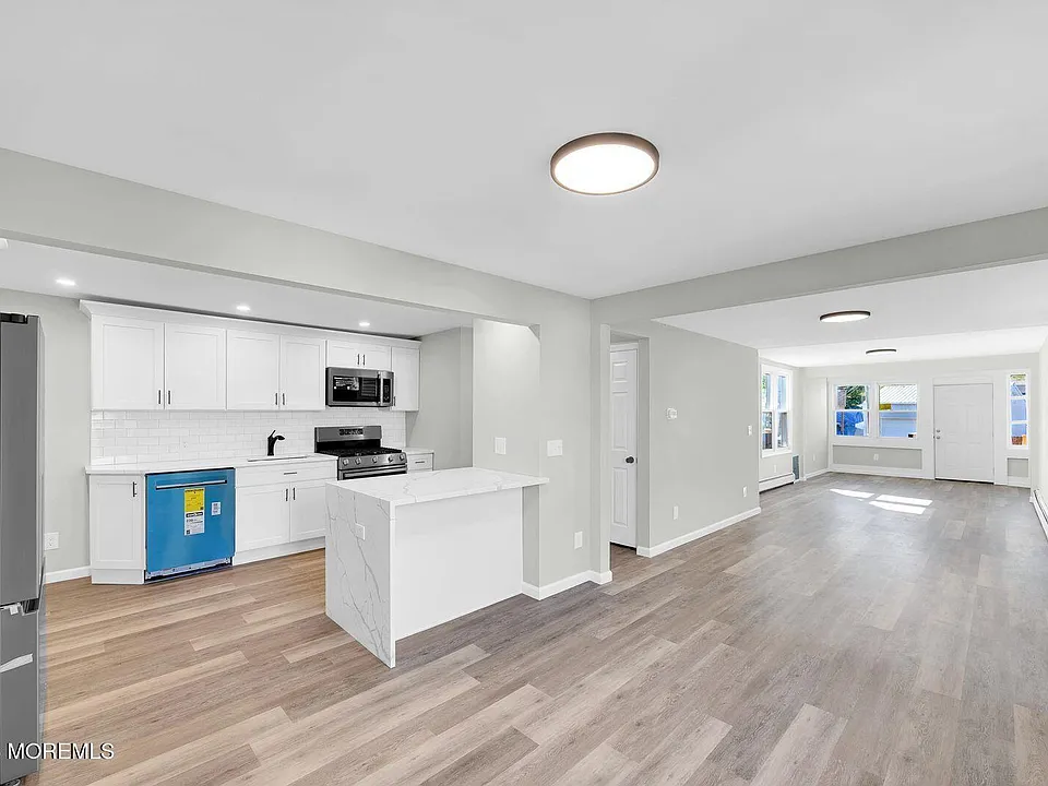 3 Monmouth Ave