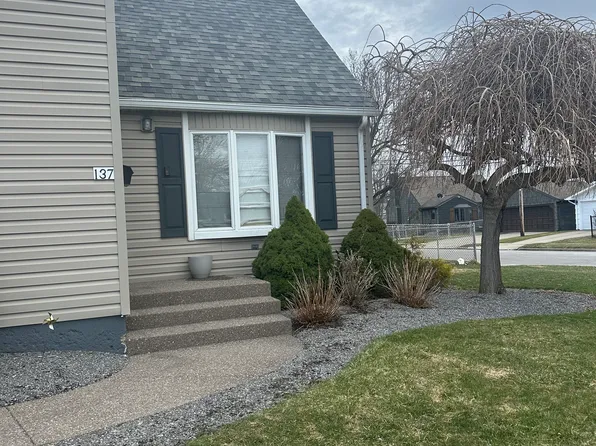 137 Springfield Ave, Tonawanda, NY 14150