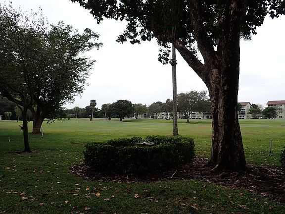 golf course views