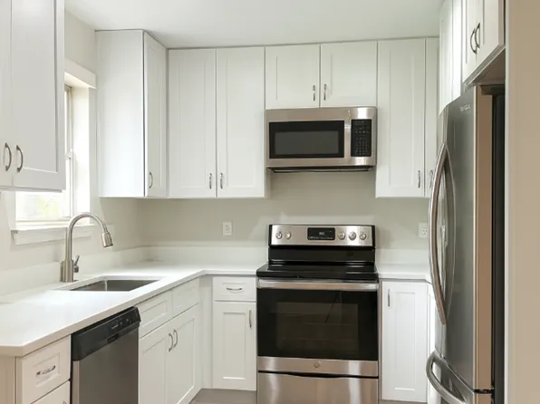 Hidden GEM 2BD Home with WiFi & Washer/Dryer | 1 Month Free on a 13-Month Lease!!