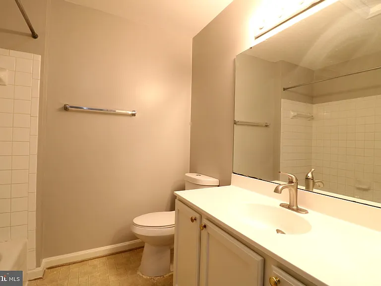 2581 Sutters Mill Dr — Photo 22